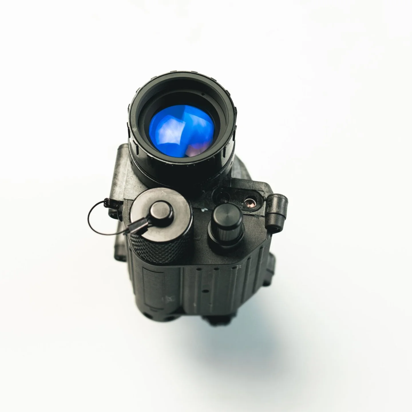 AN/PVS-14 Night Vision | Gen 3 White Phosphor 2600 FOM & Manual Gain | 50+ Hour Runtime - Image 4