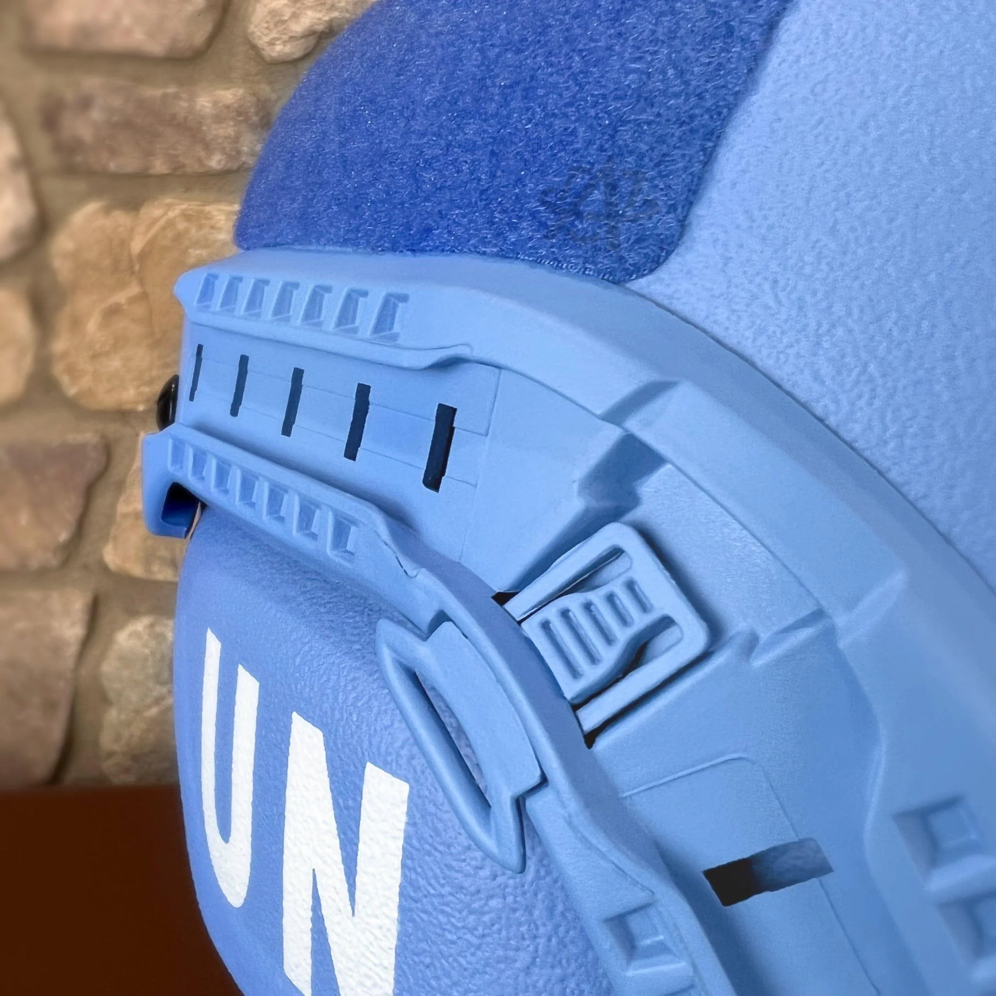 FAST High-Cut Ballistic Helmet | NIJ Level IIIA+ | Tan, Black, Green - Image 29