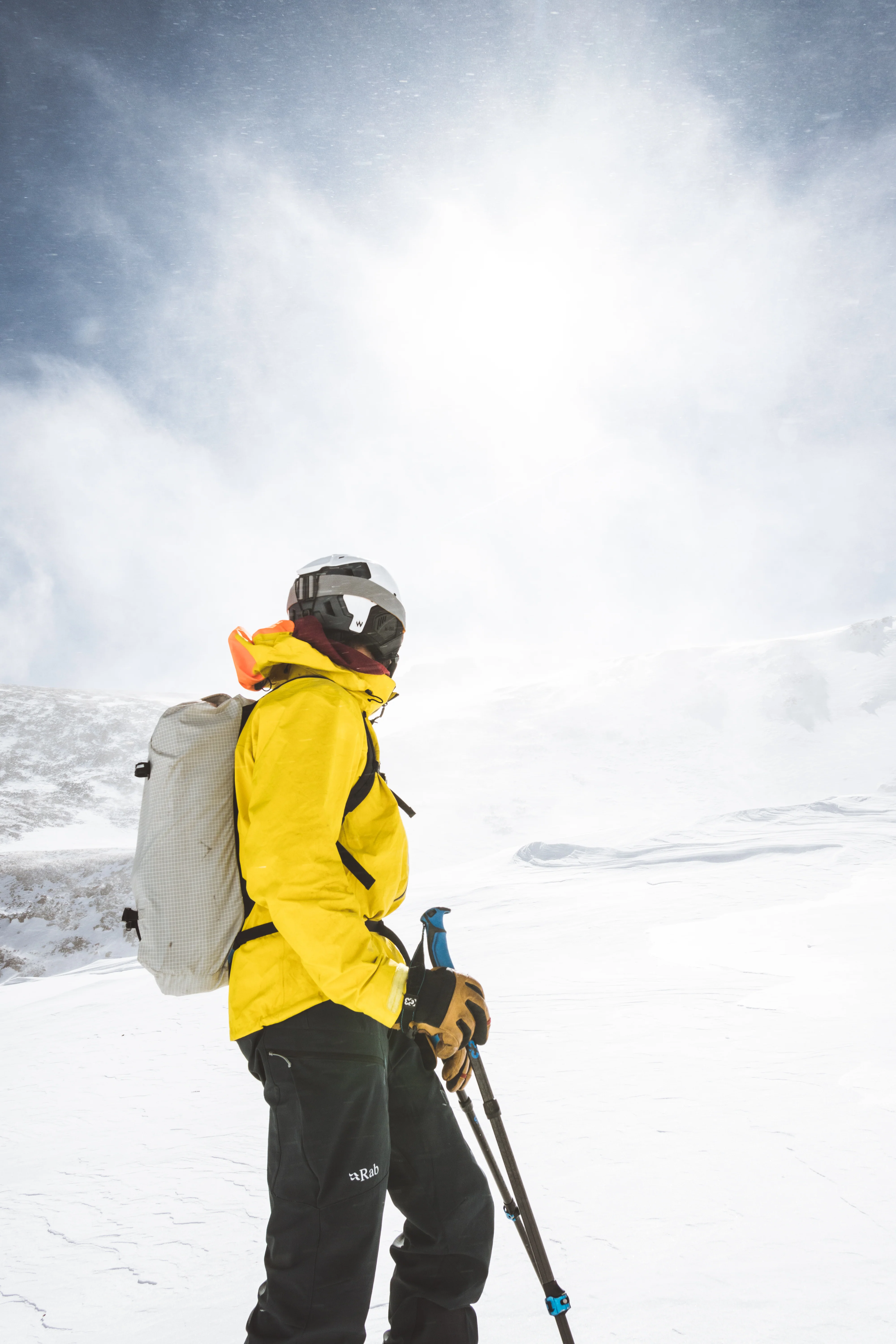 Team Wendy M-216 | w/ Princeton Tec Light & Superior Ventilation | Professional Ski Helmet - Image 38