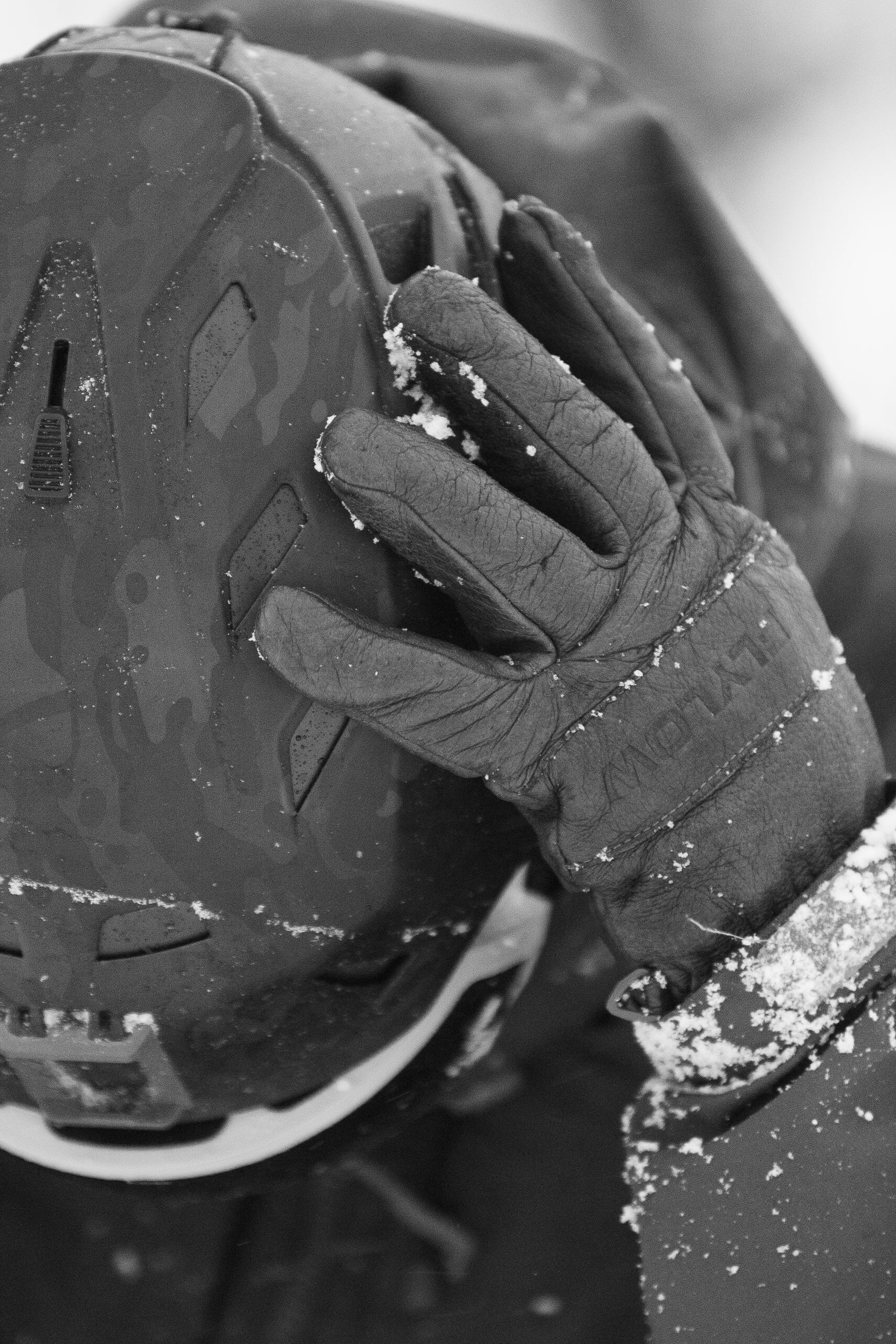 Team Wendy M-216 | w/ Princeton Tec Light & Superior Ventilation | Professional Ski Helmet - Image 47