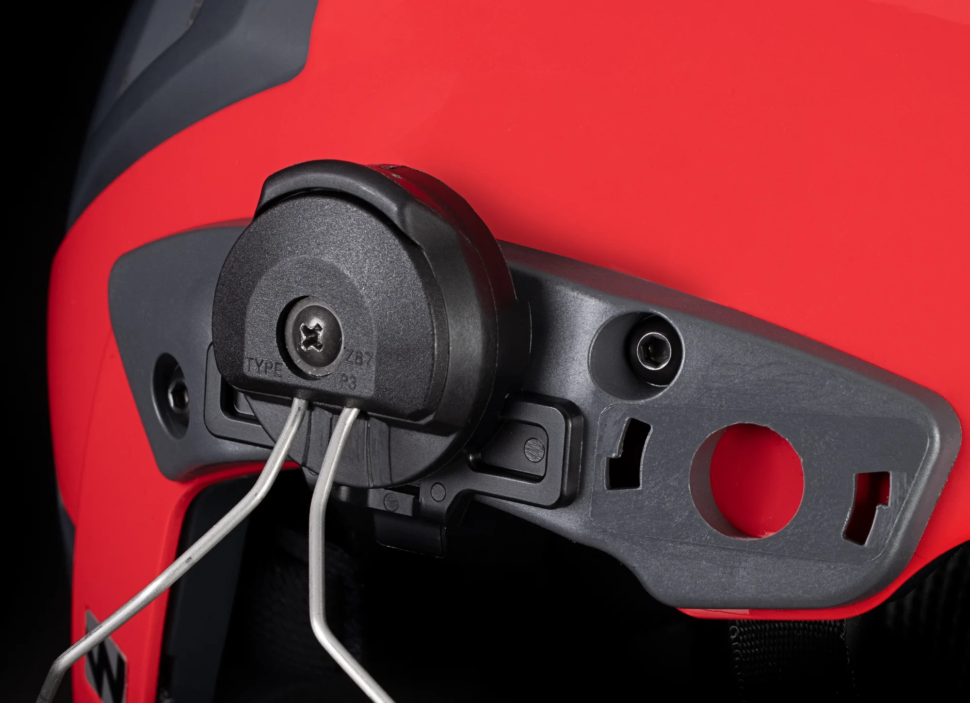 Team Wendy M-216 Backcountry | w/ 14 Vents & Low-Profile Switch MPLS - Image 12